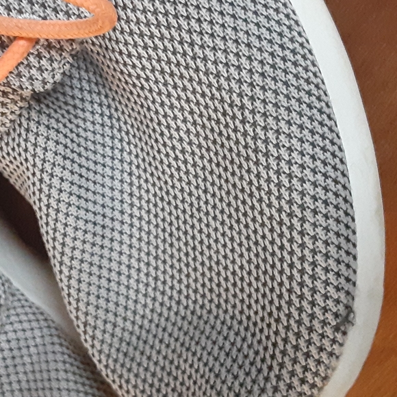 Gray/Orange Nike Shoes - Picture 2 of 4